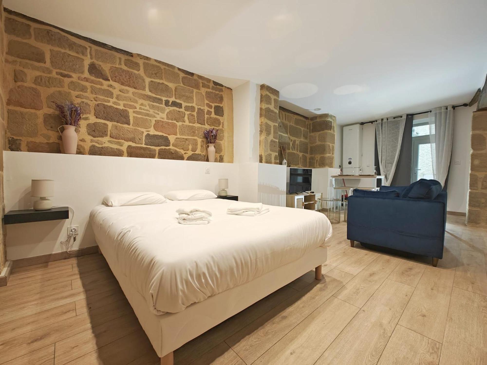 Le One, Cosy Et Authentique Apartment Брив ла Гайард Екстериор снимка